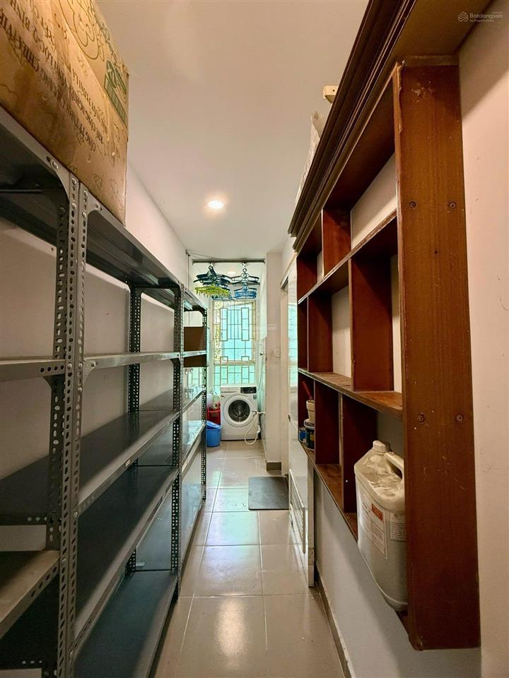 Bán căn hộ 2pn 2wc, 88m2 view thoáng mát, nhà đẹp full nội thất, sổ hồng chính chủ, công chứng ngay