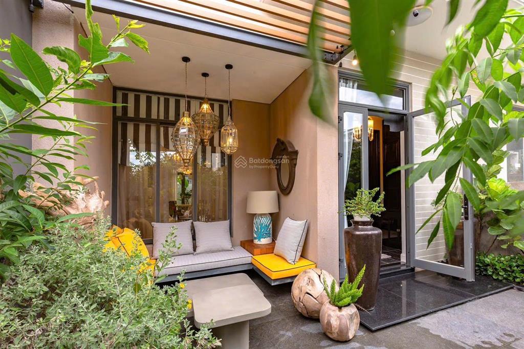 Bán nhà phố đường số 7  phước kiển, nhà bè