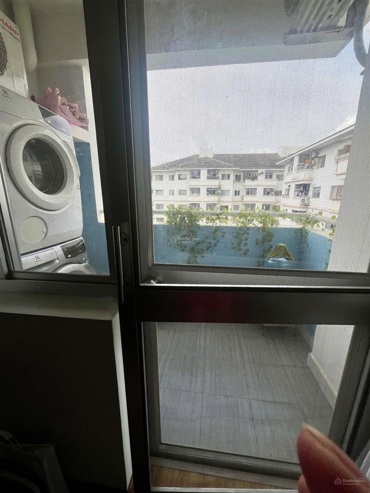 Bán gấp căn hộ hưng vượng 2  giá tốt.