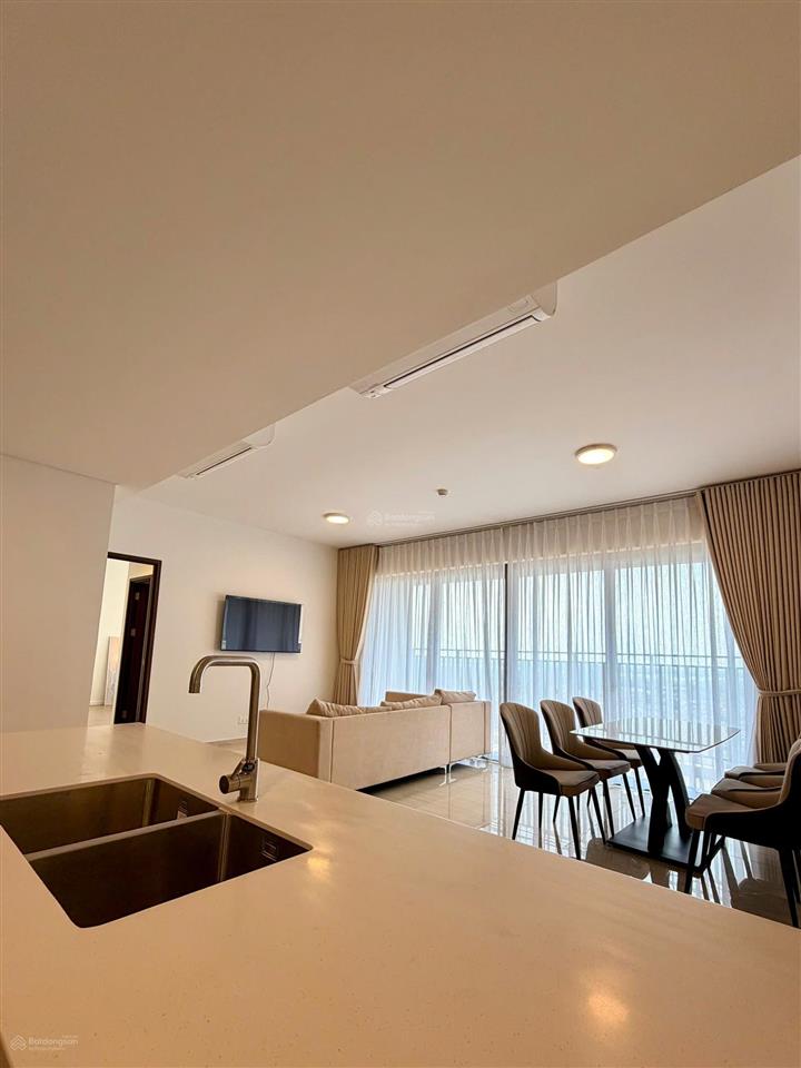 Cần cho thuê căn hộ the infinity riviera point 2pn giá 25tr/tháng  0916 769 *** e trang