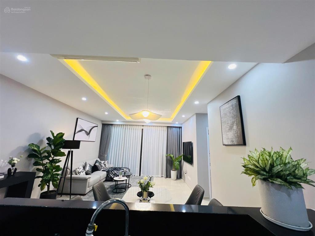 Căn tiền bán gấp căn hộ the view 2pn giá 8 tỷ rẻ nhất khu  0916 769 ***