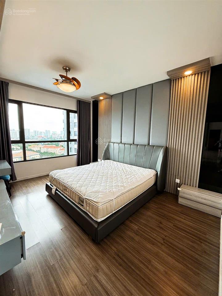 Cho thuê căn hộ riviera point, huỳnh tấn phát, quận 7, giá 16tr/tháng.  0916 769 *** e trang