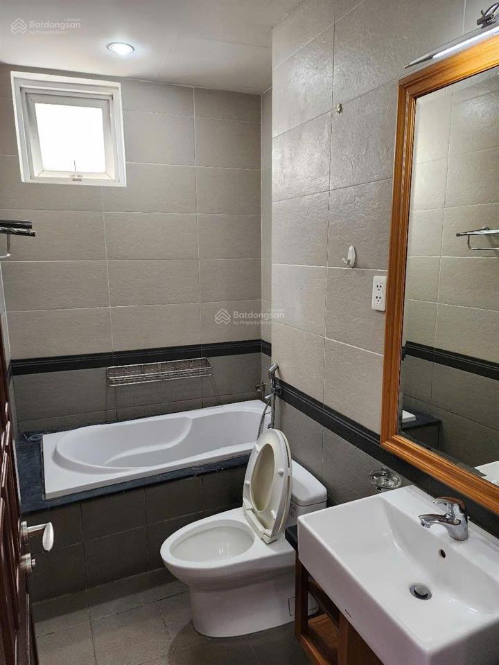 Cho thuê căn hộ him lam riverside q7, 103m2, 2pn 2wc nội thất cơ bản, 14.5 tr/th,  0917 492 ***