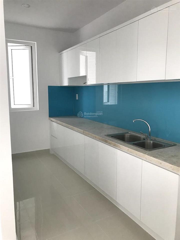 Mình cần cho thuê căn hộ florita quận 7, 80m, 2pn, tầng cao, căn góc, ntcb, 14 triệu, 0917 492 ***