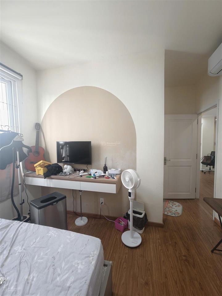 Bán căn hộ florita quận 7, 77m, 2pn, 2wc, tầng cao, nhà đẹp, giá 5,5 tỷ,  0917 492 ***