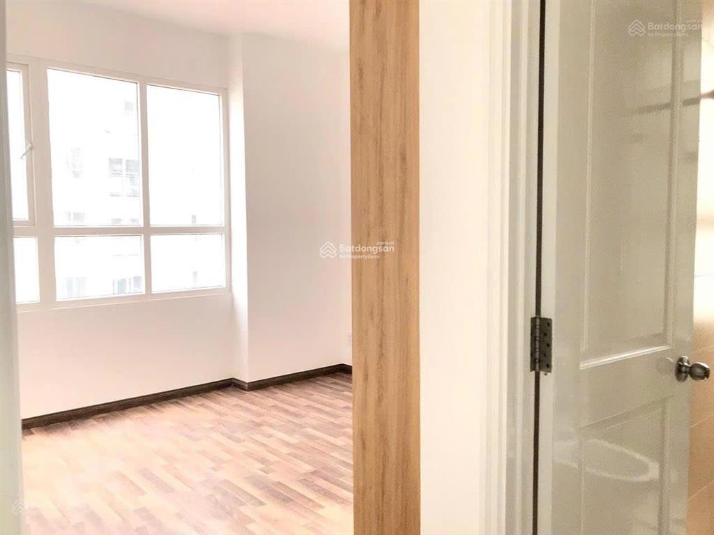 Cho thuê căn hộ florita quận 7, 76m, 2pn, 2wc, nội thất cơ bản 12.5 triệu,  0917 492 ***  thanh