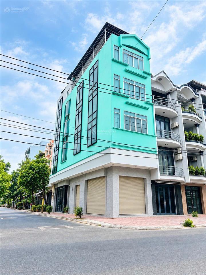 Bán nhà góc 2 mt hxh lạc long quân, p. bình thới. dt 4x15m  4 tầng  đang cho thuê. giá 8.8 tỷ tl