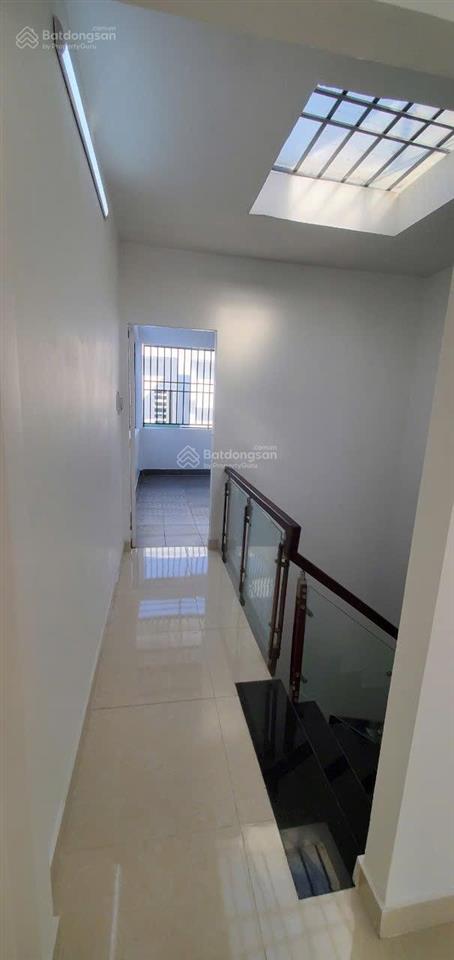 Bán nhà phố 4pn 3wc giá cực chất 5,4 tỷ, 147m2 ở an dương vương, p16, q8, hcm