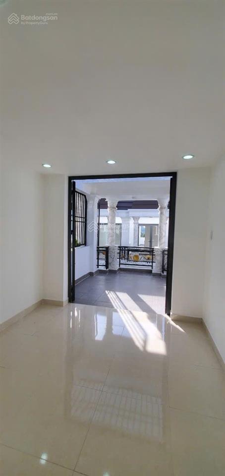 Bán nhà phố 4pn 3wc giá cực chất 5,4 tỷ, 147m2 ở an dương vương, p16, q8, hcm