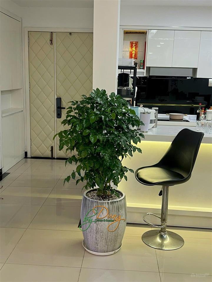 Bán căn hoàng anh giai việt 3pn 2wc 150m2 nhà đẹp view hồ bơi mát mẻ 0937 934 ***