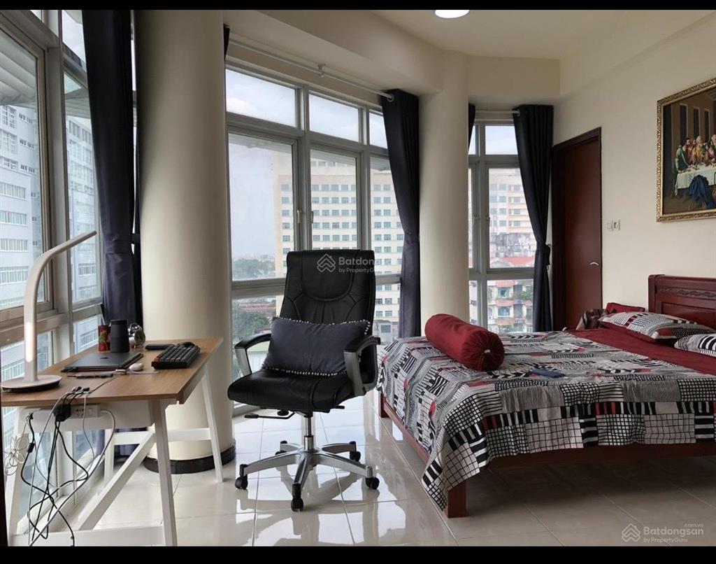 Cho thuê căn hộ tản đà q5 2pn 2wc có nội thất giá 15tr 0937 934 ***