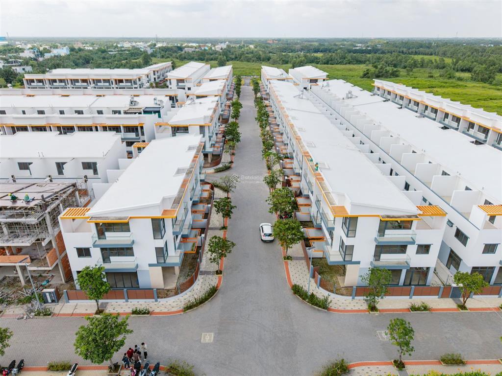 Nhà phố elite life long hậu 4,2 tỷ thanh toán chỉ từ 49 triệu/tháng, chiết khấu 11%, nhận nhà ngay