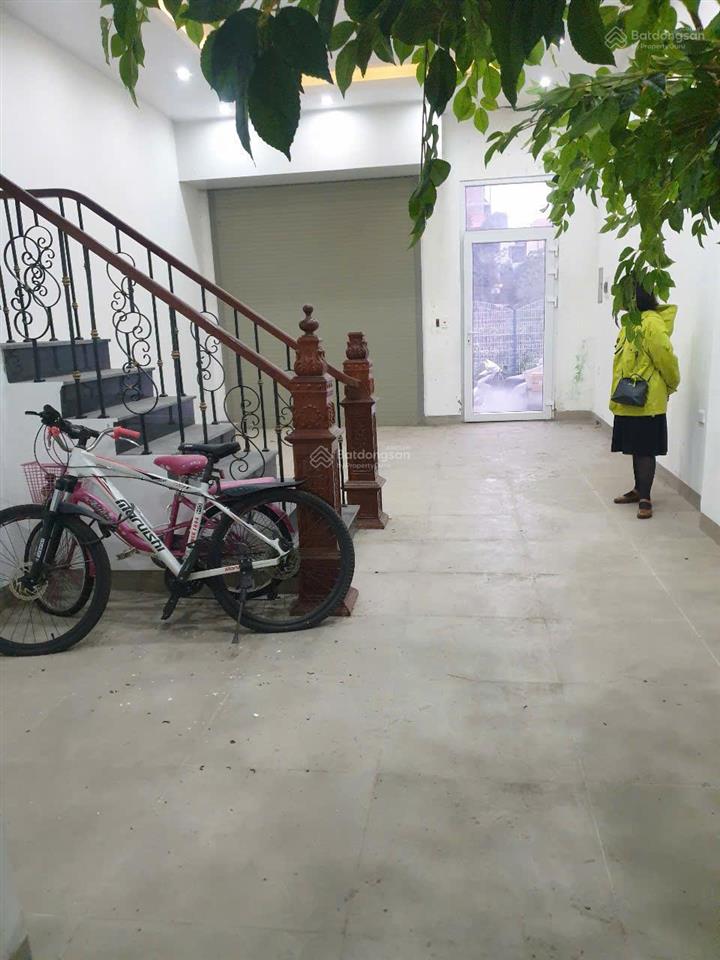 Cho thuê liền kề hoàn thiện nội thất văn phòng cực đẹp louis city đại mỗ. giá tốt.  0936 399 ***