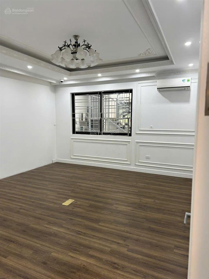 Cho thuê cấp biệt thự siêu vip, full nội thất cao cấp, có thang máy, làm văn phòng hoặc ở đều được