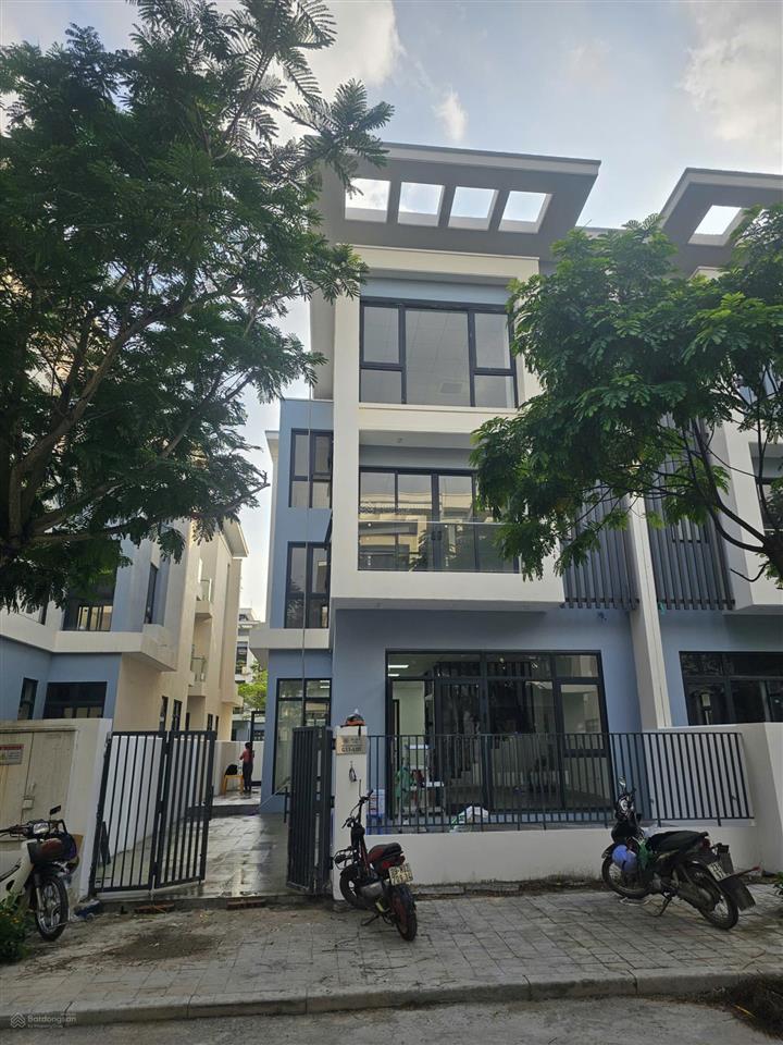 Cần cho thuê gấp biệt thự an quý, khu đô thị nam cường  dương, hoàn thiện văn phòng, có thang máy