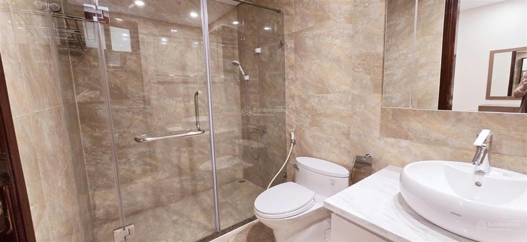 Cho thuê gấp căn góc biệt thự làng việt kiều  mỗ lao 179m2, hoàn thiện nội thất cực đẹp. giá tốt
