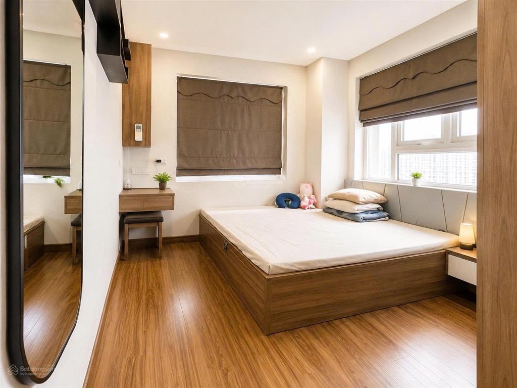 Chính chủ bán căn góc 72m2 siêu đẹp, hướng đông nam view hồ trung văn 12ha trung văn  vinaconex 3
