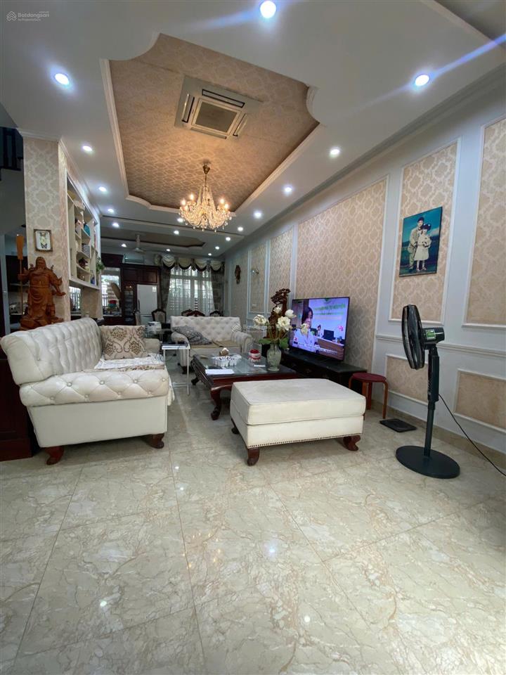 Chính chủ cho thuê biệt thự làng việt kiều  mỗ lao 150m2, hoàn thiện nội thất cực đẹp. giá tốt