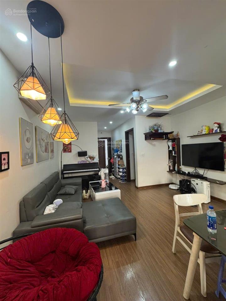 Bán gấp căn 3 phòng ngủ 70m2 the vesta  phú lương  hđ. 4,3 tỷ rẻ kịch sàn. 0972 899 ***