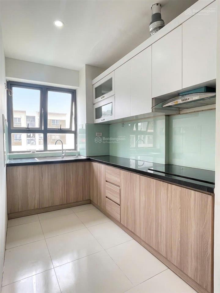 Cho thuê nhanh căn 3 ngủ 69m2 8,5tr the vesta  hà đông. 0972 899 ***