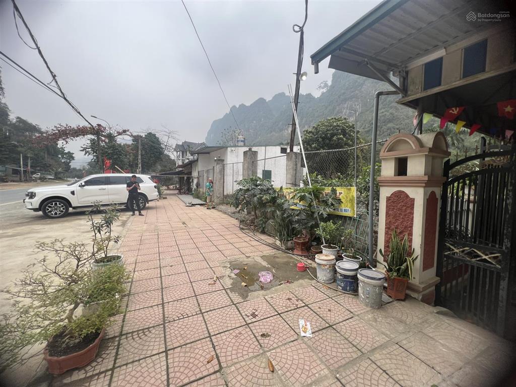 Cần bán 15,23m dt 500m2 mặt đường quốc lộ 6, cạnh sân golf phượng hoàng xã lương sơn, phú thọ