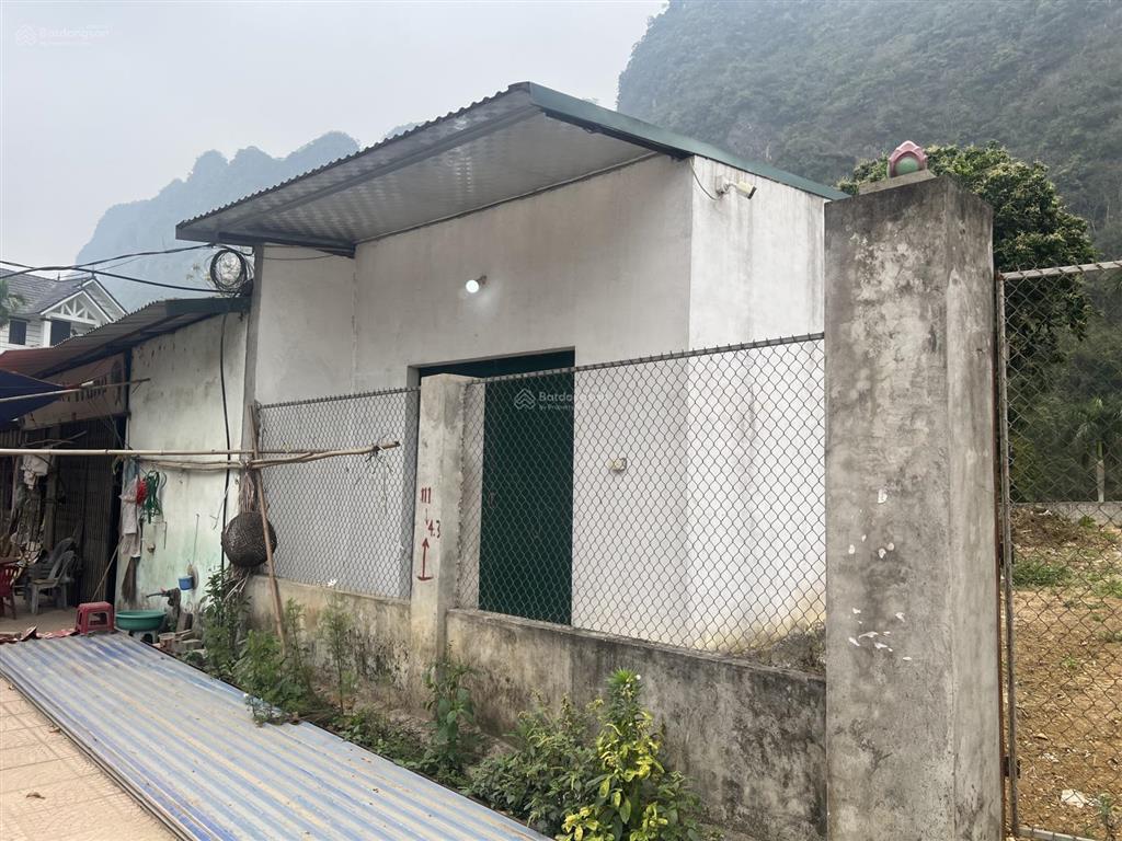 Cần bán 15,23m dt 500m2 mặt đường quốc lộ 6, cạnh sân golf phượng hoàng xã lương sơn, phú thọ