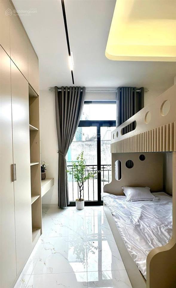 Bán căn hộ dịch vụ ccmn dòng tiền 51m2*6 tầng triều khúc hà nội giá cực tốt dòng tiền đỉnh