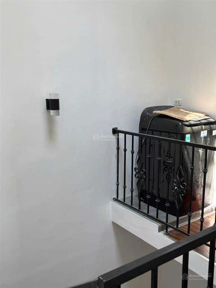 Cực rẻ chỉ 25tr bao phí dv có ngay căn liền kề hoàn thiện 5 tầng đủ đồ tại vin 1. e 0961 648 ***