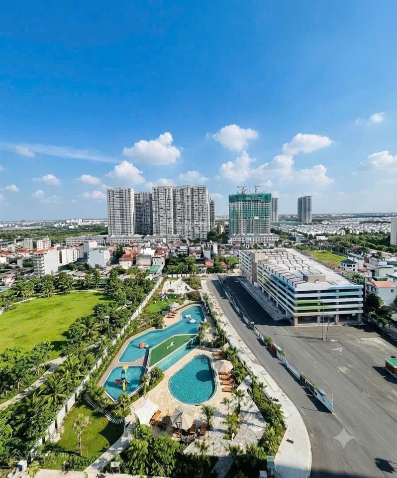 Căn 3n view đẹp không góc khuất beverly, mát nhất đb  đn. giá thuê chỉ 10tr kbp. e 0961 648 ***