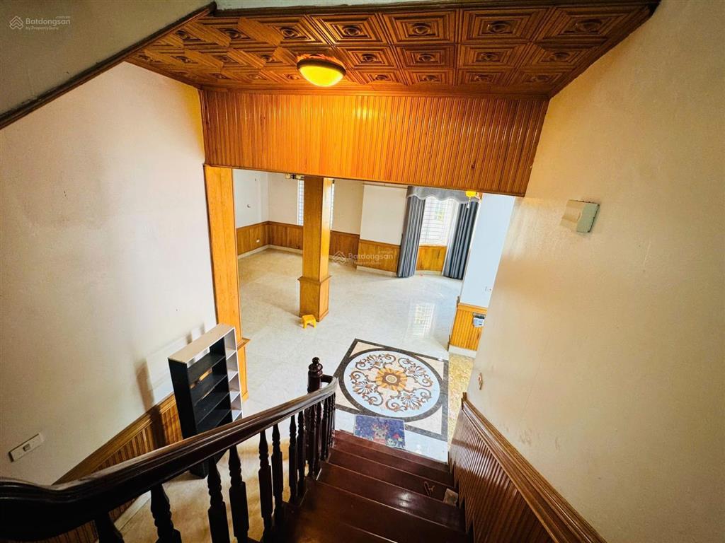 Cho thuê nhà biệt thự 204m2, 20 triệu/tháng tại khu đô thị mới tân tây đô