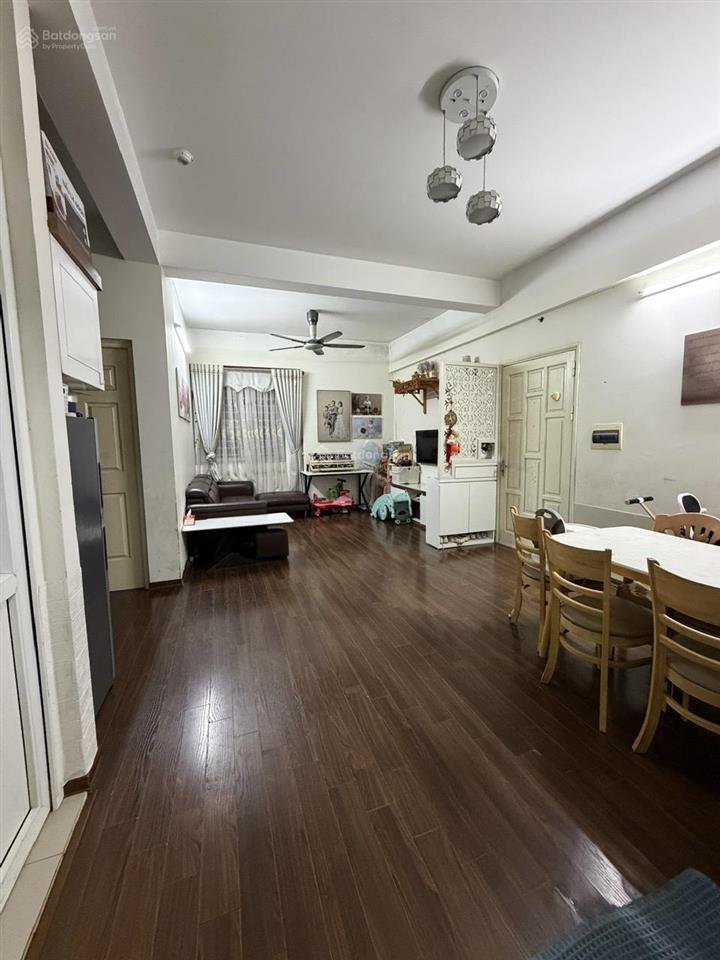 Bán nhanh căn hộ 2pn full nội thất kđt tân tây đô