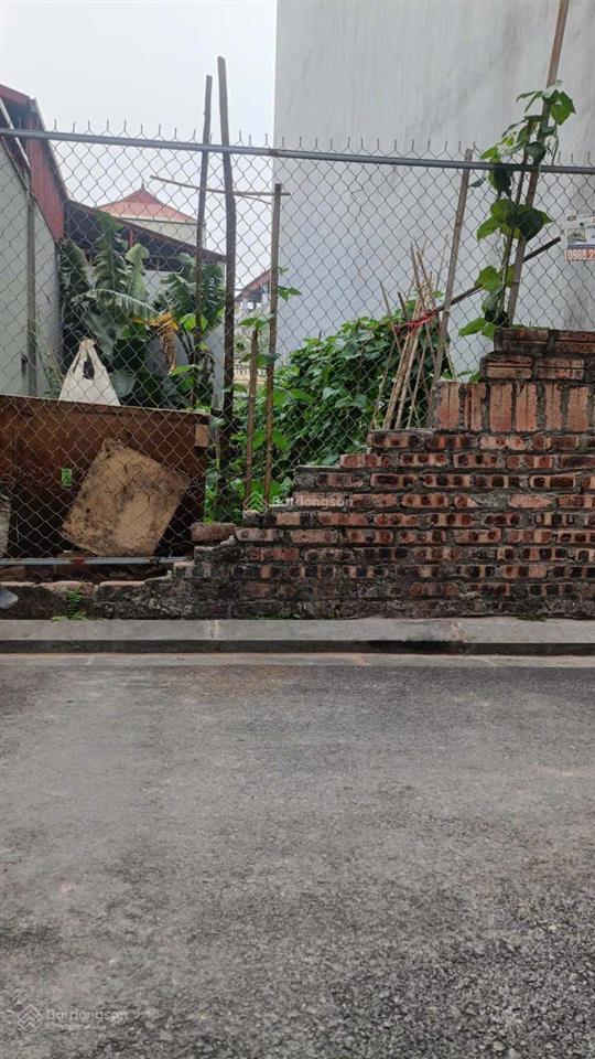 Cần bán 60m2 (4,2x14,3) đất thổ cư thôn đông trù xã đông anh, đường rộng 2,5m, hướng đông bắc