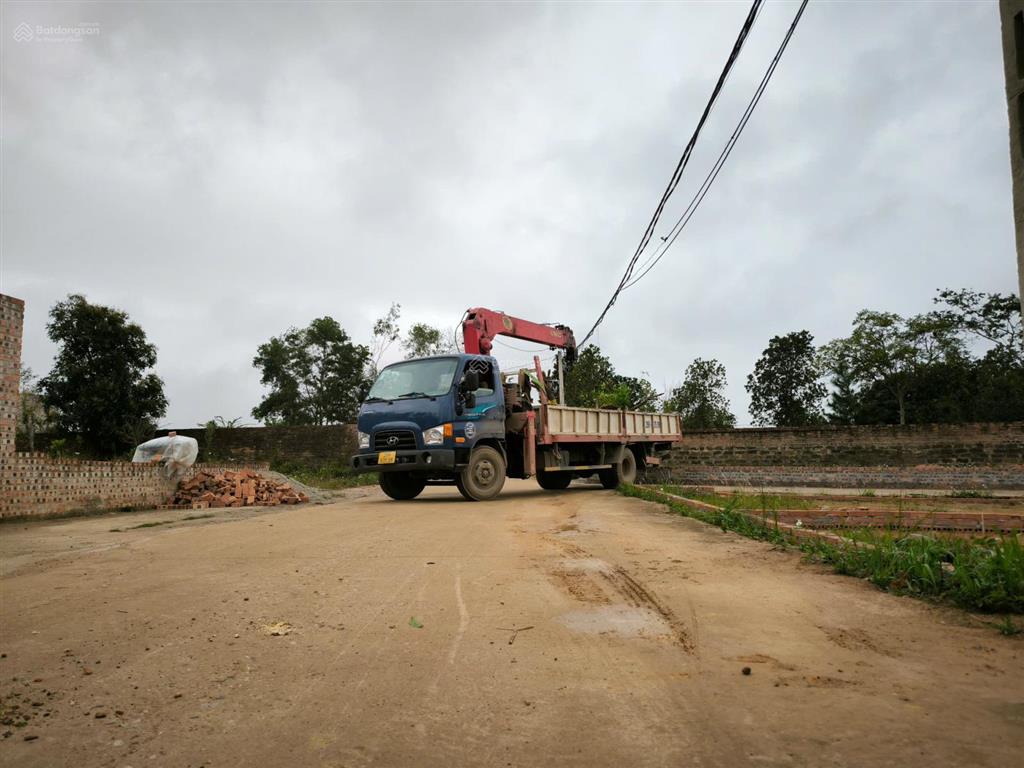 Chính chủ bán 60m2 đất thổ cư thôn phú nghĩa xã minh phú đường ô tô giá 1,6 x tỷ/lô