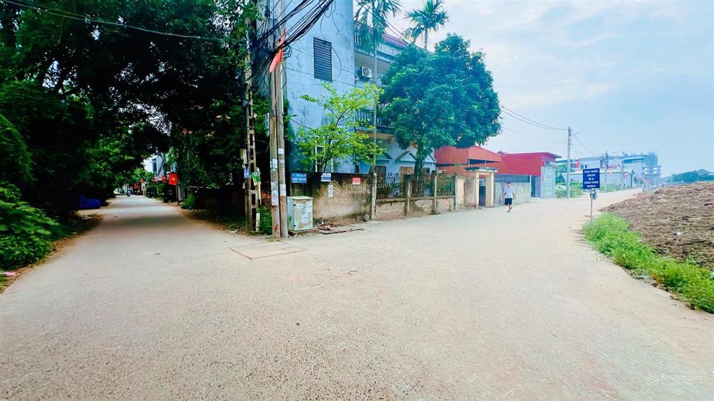 Bán 60m2 bìa làng thôn lương nỗ xã phúc thịnh hn