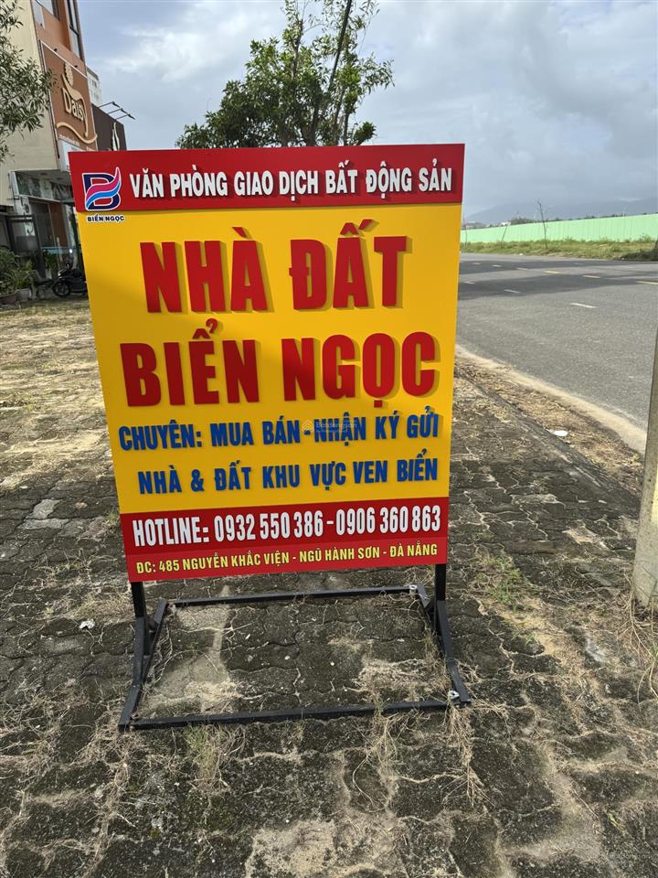Bán lô góc nguyễn khắc việntrần xuân hoàminh tuyết lvcc