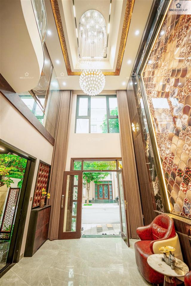 Bán liền kề xẻ khe 90m đông nam tại phân khu thời đại vinhomes ocean park 3 giá rẻ nhất thị trường