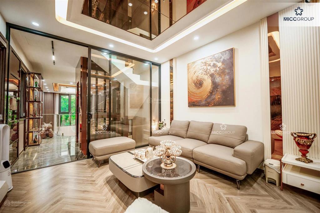 Bán căn liền kề xẻ khe 98m2 thiết kế như song lập mini pk đảo dừa  vinhomes ocean park 2