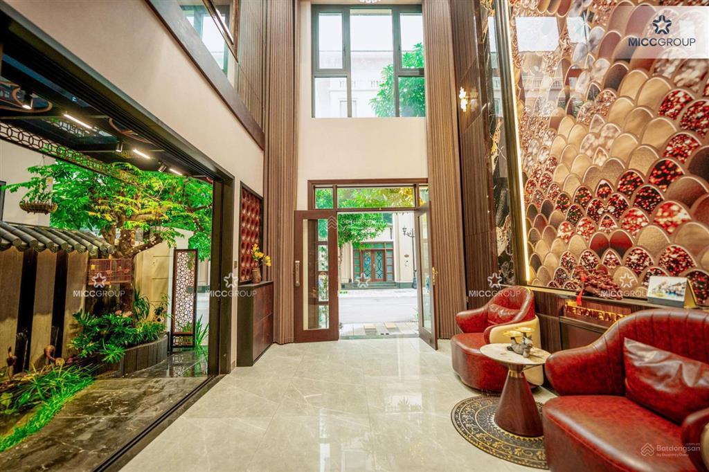 Bán căn liền kề xẻ khe 98m2 thiết kế như song lập mini pk đảo dừa  vinhomes ocean park 2