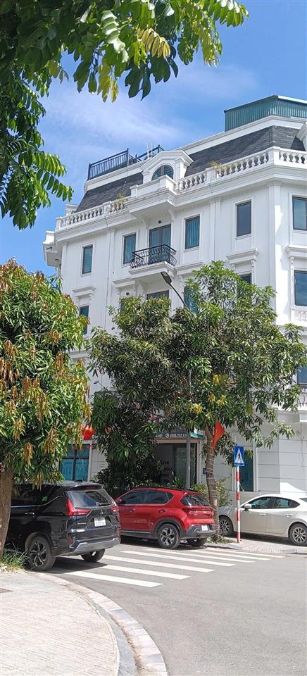 Bán nhà liền kề kđt kiến hưng hà đông 74,1m², sàn 314,4m², mặt tiền 6m, sổ đỏ lâu dài