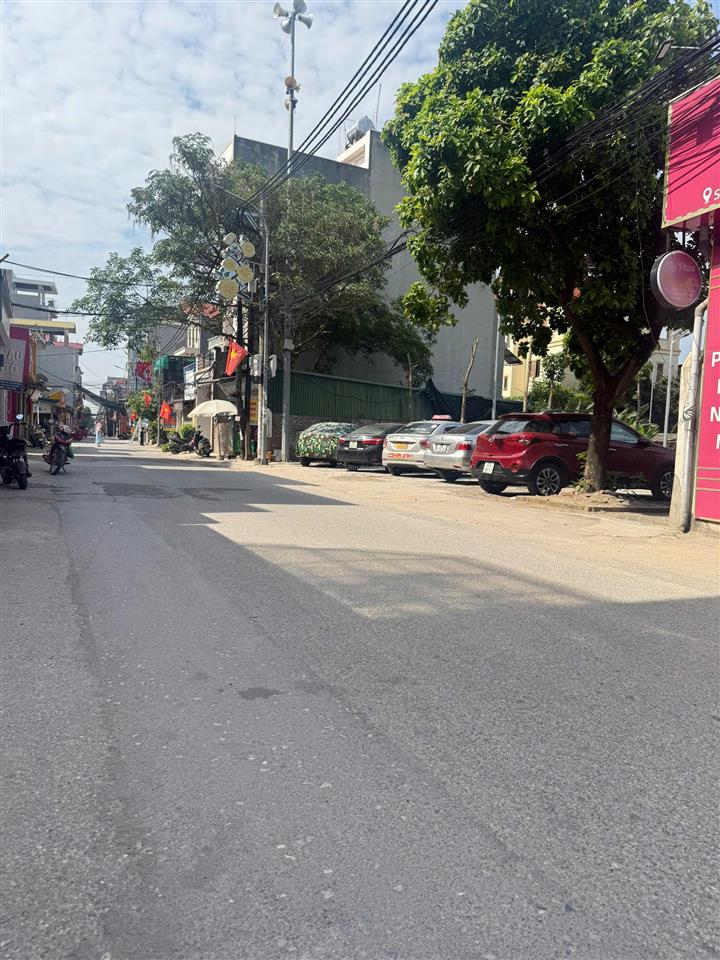 Cần bán 81.8m2 thôn đìa, xã nam hồng, đông anh view hồ cực đẹp, giá đầu tư