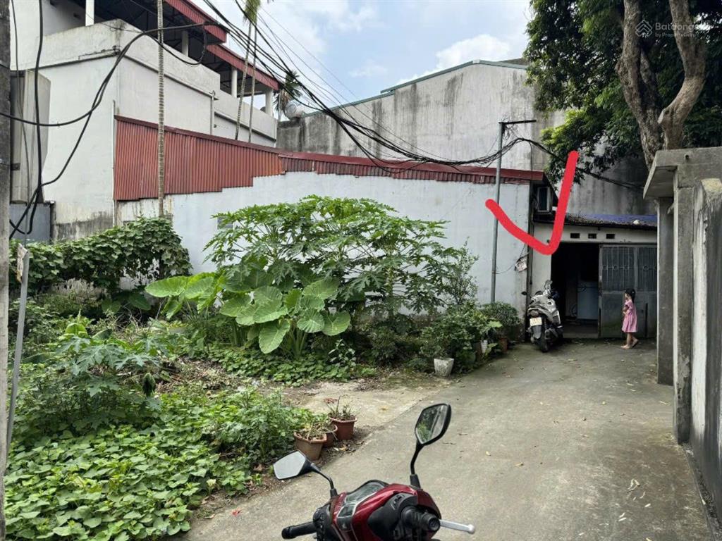 Lô số 294 siêu hiếm xóm thượng  uy nỗ  đông anh bán đất full thổ cư khu vực phố đầu tư sinh lời