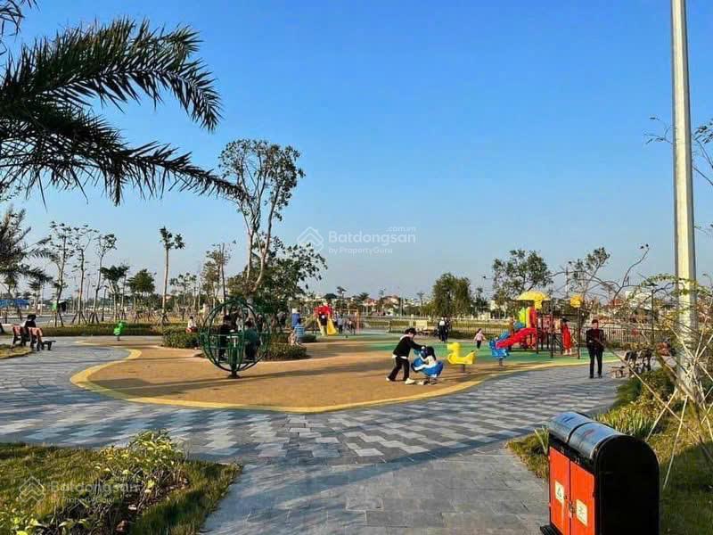 Chính chủ cần bán lk21  20 kđt tây nam sách, gần quảng trường  call 0984 805 ***