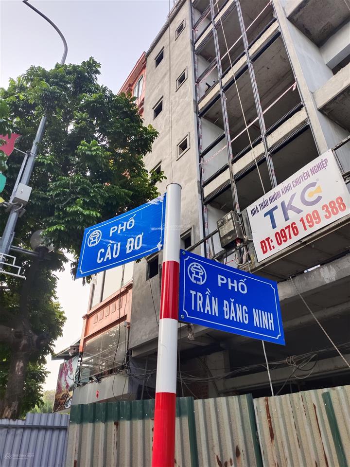 Bán nhà mặt phố trần đăng ninh 55m lô góc 5 tầng 18 tỷ