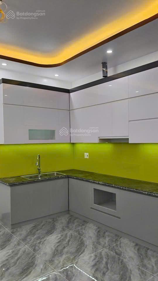 Bán gấp nhà riêng tại văn cao, 6,5 tỷ, 100m2, 4pn, 4wc, pháp lý đầy đủ