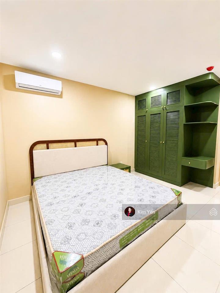 Bán căn góc thương mại toà 02 vcn phước long, giá tốt 2tỷ480