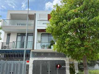 Bán nhà 3 tầng mới mỹ gia gói 7, dòng tiền 35 triệu.