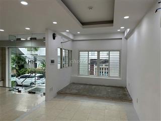 gấp nhà HXHi Giải Phóng, P.4, Tân Bình, 4 tầng, 3,8 x 15m, hoàn công