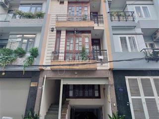 gấp nhà hẻm 10m Trường Sơn, P4, Tân Bình, 4X17, 3 lầu
