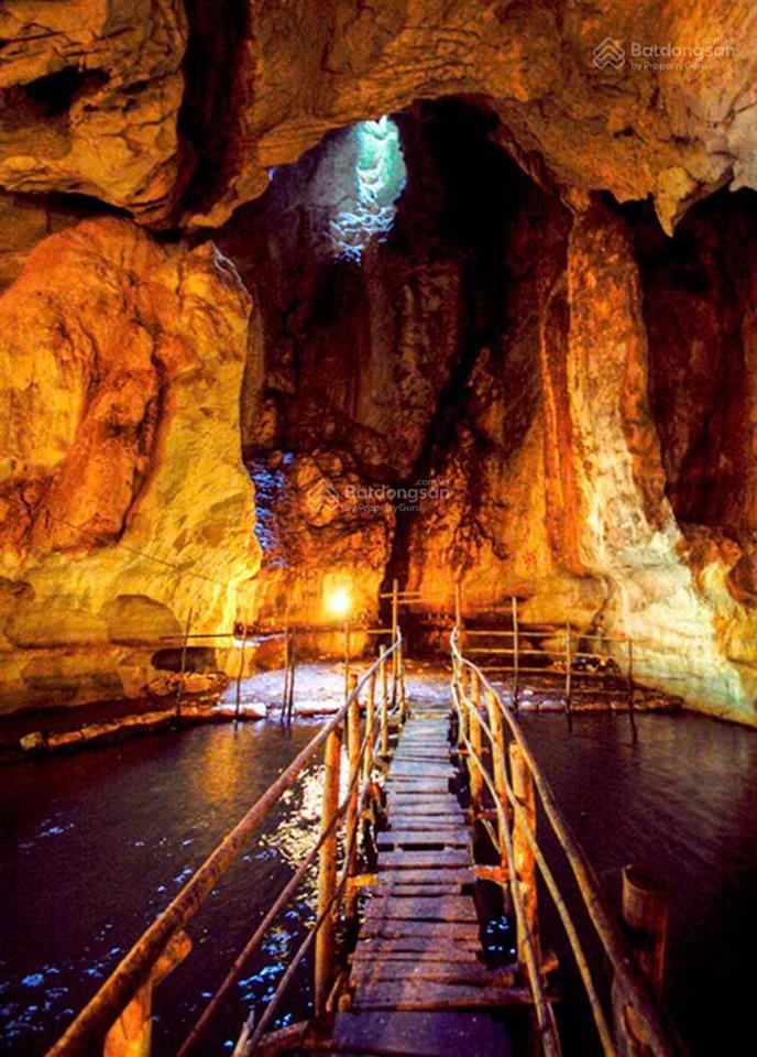 Cần bán khách sạn 3 sao 32 phòng giá tốt ngay biển hà tiên view mặt biển, đang kd tốt  0938 638 ***