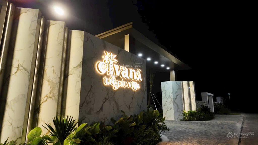 Bán đất tại nguyễn huệ, thị trấn đất đỏ, 6 triệu / m2, 500 m2 chỉ với giá cực chất